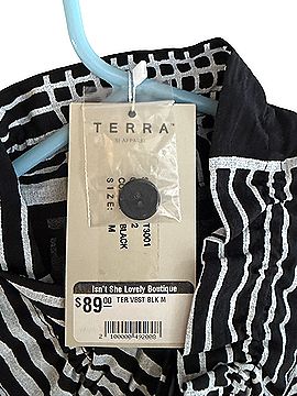 Terra-SJ Apparel Sleeveless Blouse (view 2)