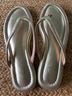 J.Crew 100% Leather Gold Flip Flops Size 9 - photo 4