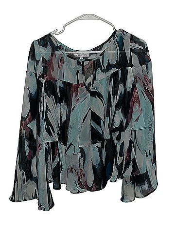 Jennifer Lopez Blouse (view 1)