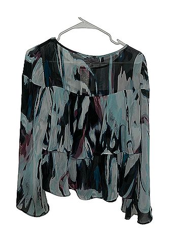 Jennifer Lopez Blouse (view 2)