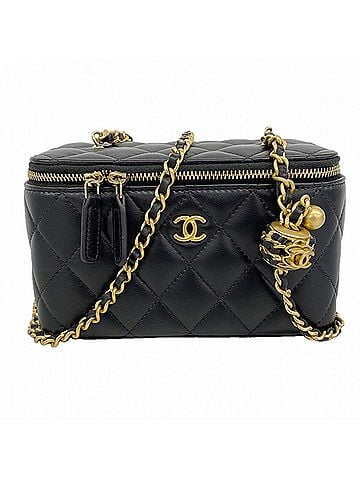 Chanel Chanel Matelassé Chain Shoulder Bag, Lambskin, Black, Women's (view 1)