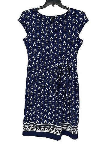 Talbots Jersey Bella Shift Dress Casual Dress (view 1)