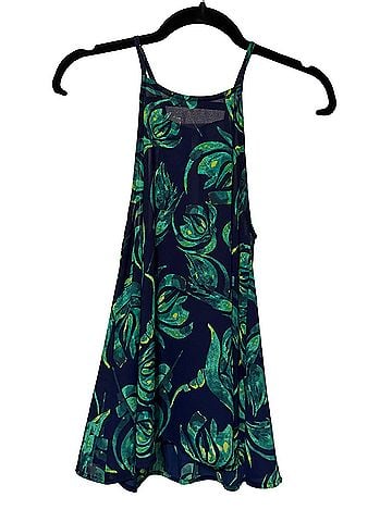 Alya Sleeveless Top (view 1)