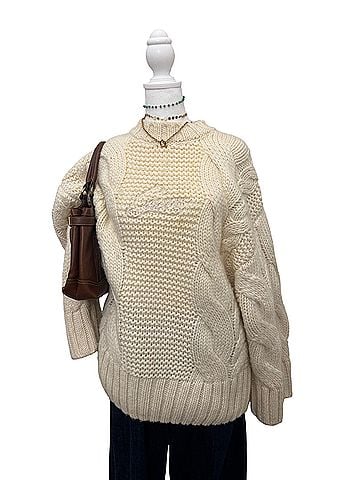 Abercrombie & Fitch Pullover Sweater (view 1)