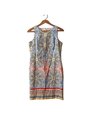 London Times Medallion Sleeveless Shift Dress Casual Dress (view 1)
