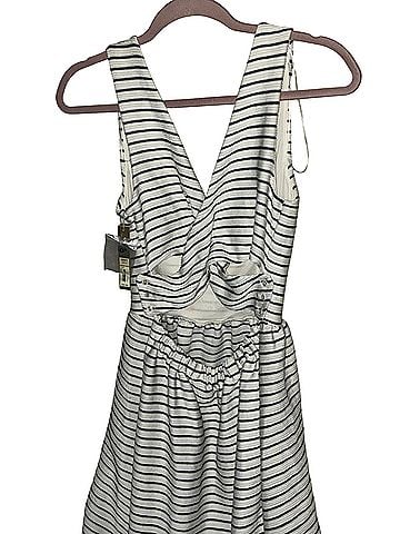 Lauren Conrad Casual Dress (view 2)