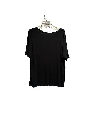 H by Bordeaux h by bordeaux T-Shirt (view 2)