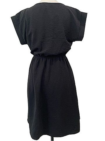 Monteau Casual Dress (view 2)