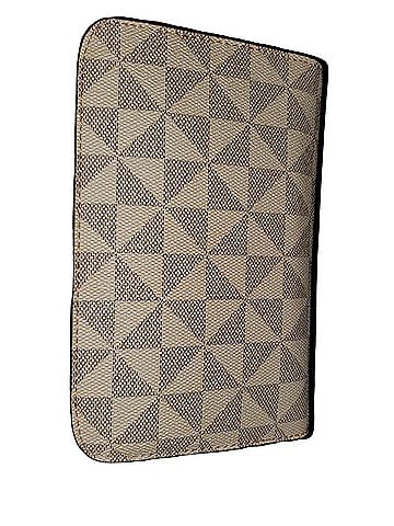 Francesca's Clutch (view 2)