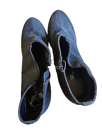 Penny Loves Kenny Ankle Boots (view 2)
