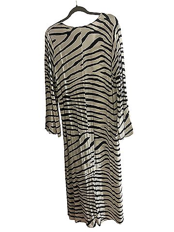 H&M Casual Dress (view 2)