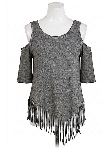 Umgee On The Fringe Top in Grey (view 1)