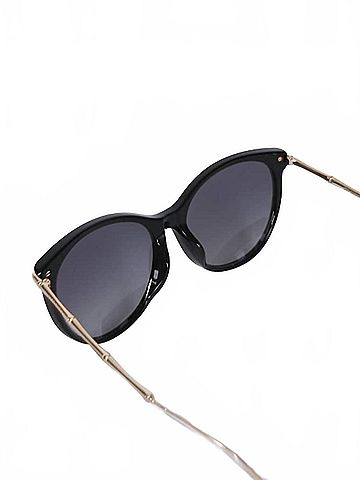 Gucci Bamboo Detail Cat Eye Oversized Sunglasses (view 2)