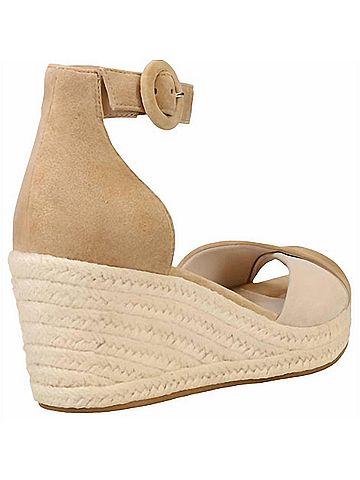 Pelle Moda Women's Kove Wedges in Latte (view 2)