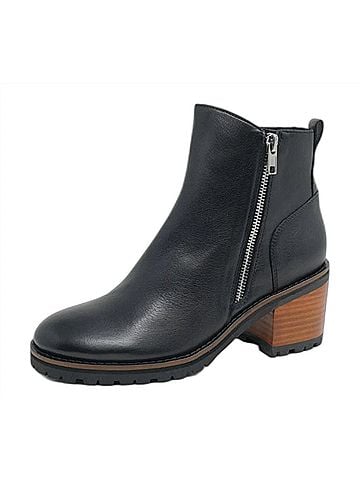 Django & Juliette Women's Birdi Boot (view 2)