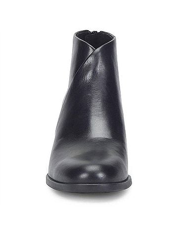 Born Women's Kalie Boots in Black (view 2)