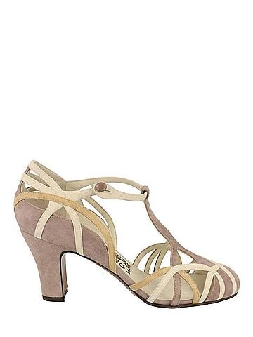 Salvatore Ferragamo Women's Calcea Pum Sandal (view 1)