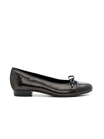 Ara Women's Bow Ballet Flat (view 1)