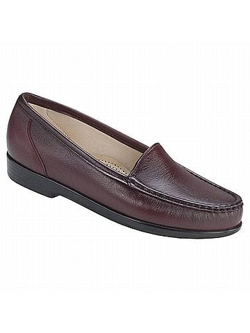 SAS Women's Simplify Loafer in Antique Wine (view 2)