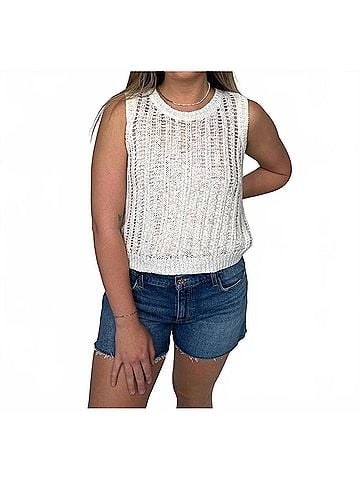 Bella Dahl Crew Neck Vest in White (view 2)