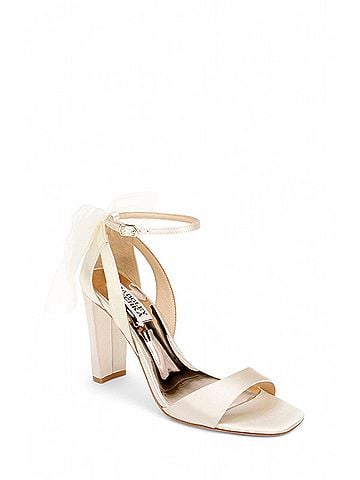 Badgley Mischka Women's Kim Mesh Bow Block Heel (view 2)