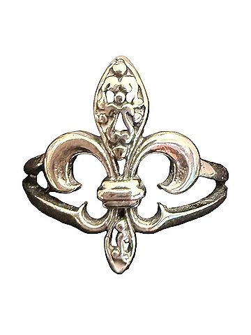Madison Women's Filigree Fleur De Lis Sterling Ring in Silver (view 1)