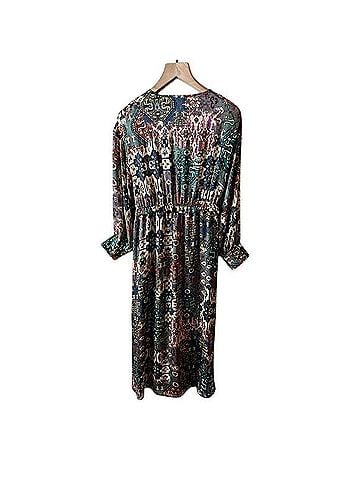 Zara Casual Dress (view 2)