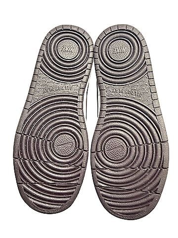 Nike Sneakers (view 2)