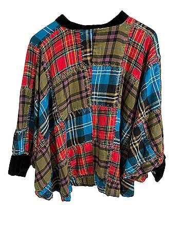 Ivy Jane Short Sleeve Blouse (view 2)