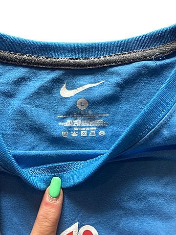Nike Short Sleeve T-Shirt (view 2)