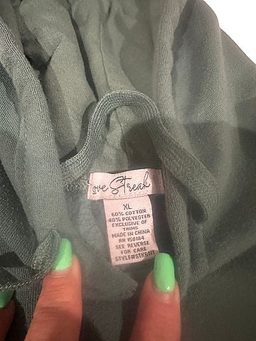 Love Streak Pullover Hoodie (view 2)