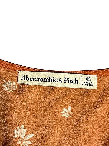 Abercrombie & Fitch Long Sleeve Blouse (view 2)