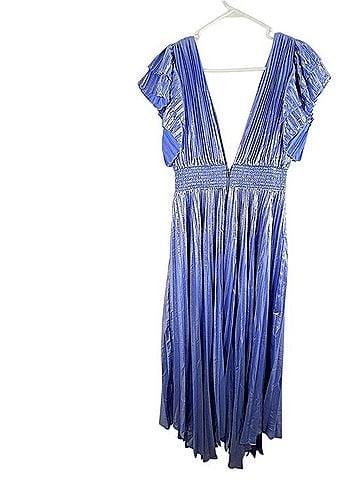Alice + Olivia Niesha Cocktail Dress (view 2)