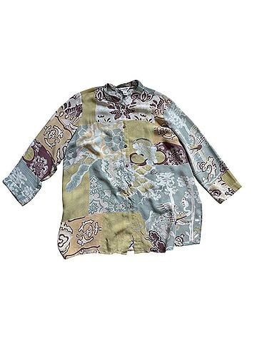Citron 3/4 Sleeve Blouse (view 1)