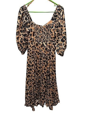 Hutch Casual Dress (view 2)
