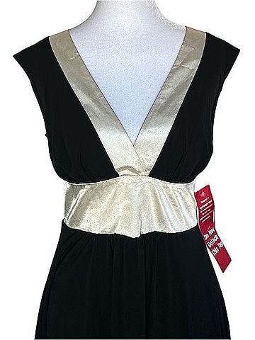 XOXO Casual Dress (view 2)
