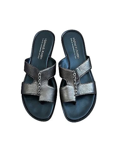 Donald J Pliner Charla Wedges (view 1)