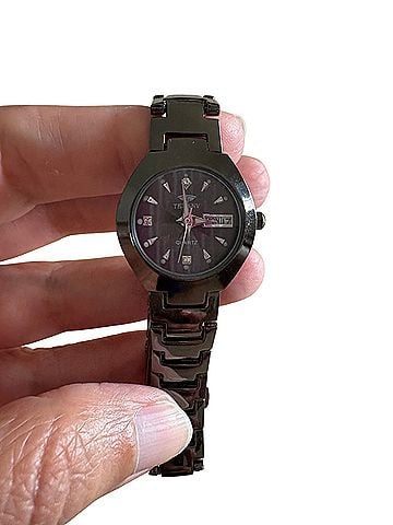 Watch L.A. Watch (view 2)