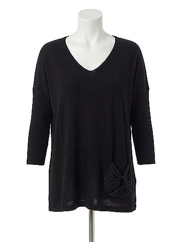 Angel Tie Pocket Detail V-Neck Top in Black (view 1)