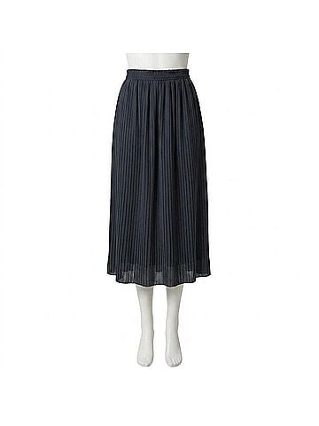 Lilla P Pleated Maxi Skirt in Black (view 1)