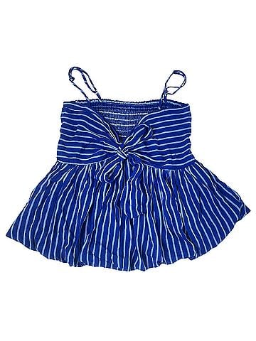 Buckle Sleeveless Top (view 2)