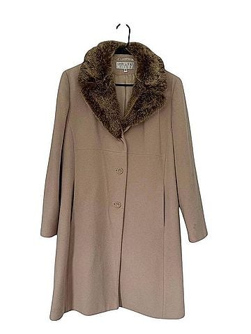 Larry Levine Coat (view 1)
