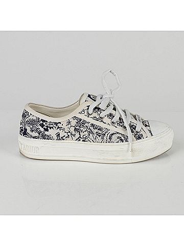 Christian Dior Work And Sneakers (view 2)