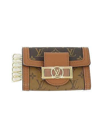 Louis Vuitton Louis Vuitton Monogram (Dauphine) Key Case Multicles M13295 (view 1)