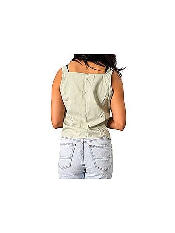 PrettyLittleThing Sleeveless Top (view 2)