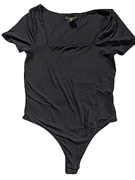 House of Harlow 1960 Short Sleeve T-Shirt (view 1)