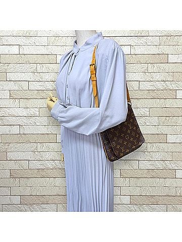 Louis Vuitton Louis Vuitton Musette Salsa Short Monogram Shoulder Bag, Canvas M51258 Brown, Women's LOUIS VUITTON (view 2)