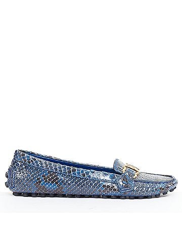 Louis Vuitton Louis Vuitton Leather Logo Loafers (view 2)