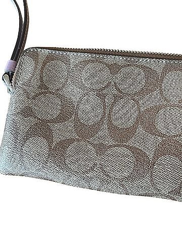 Coach Wristlet (view 2)