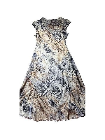 Komarov Casual Dress (view 2)